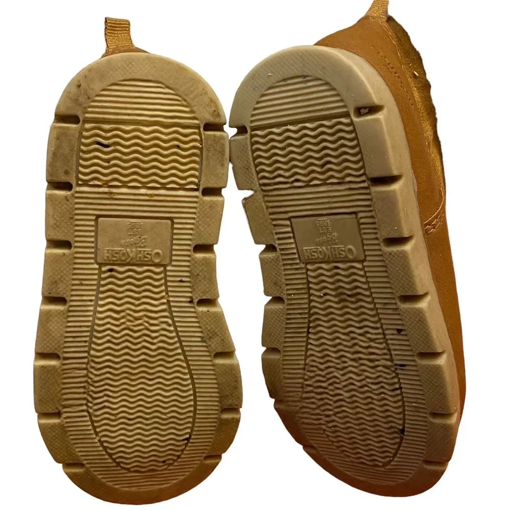 Oshkosh B'gosh Duchess Faux Fur Tan Boots Toddler Girl’s Size 7